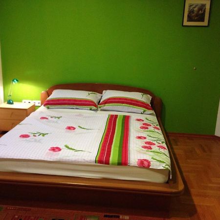 Guest House Seperic Jastrebarsko Εξωτερικό φωτογραφία