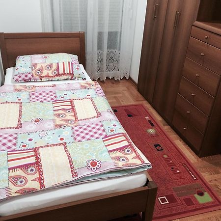 Guest House Seperic Jastrebarsko Εξωτερικό φωτογραφία