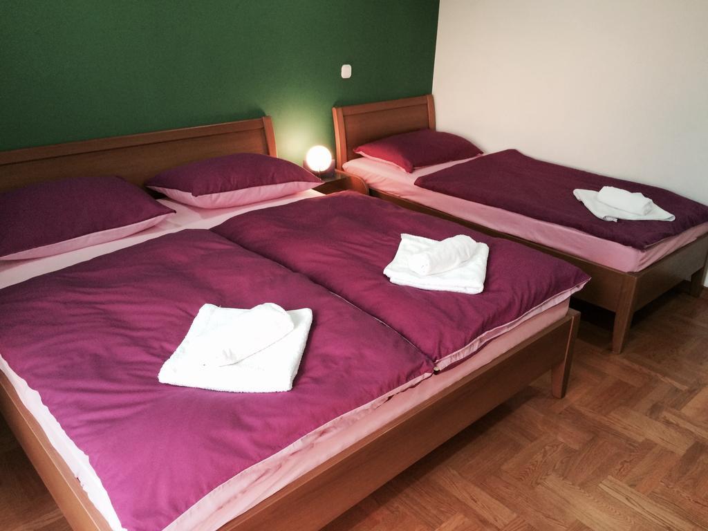 Guest House Seperic Jastrebarsko Εξωτερικό φωτογραφία
